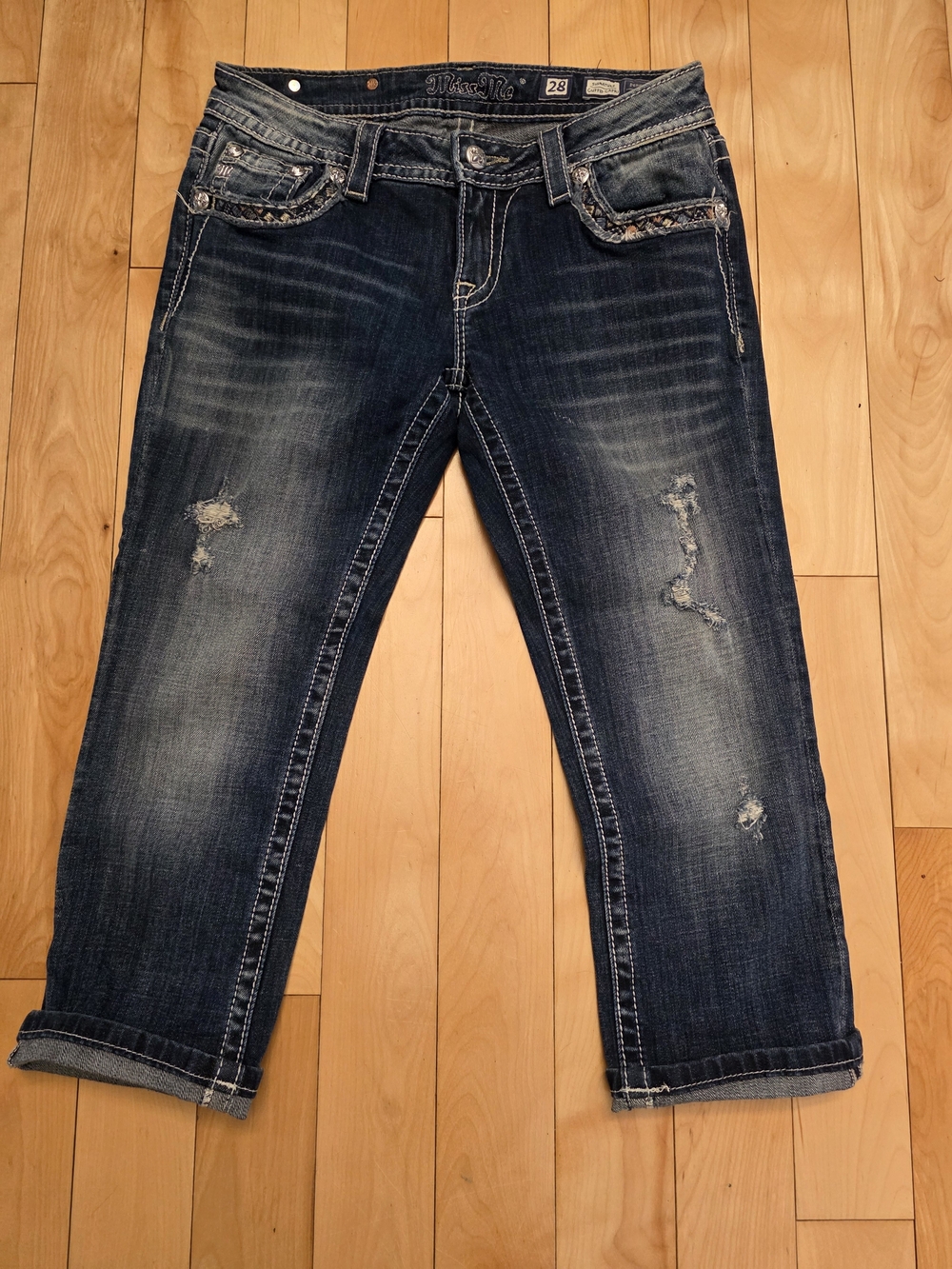 Miss Me signature cuffed Capri jeans sz 28